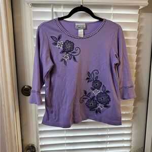 Lavender Floral Embroidered Women's Top - 3/4 Sleeve